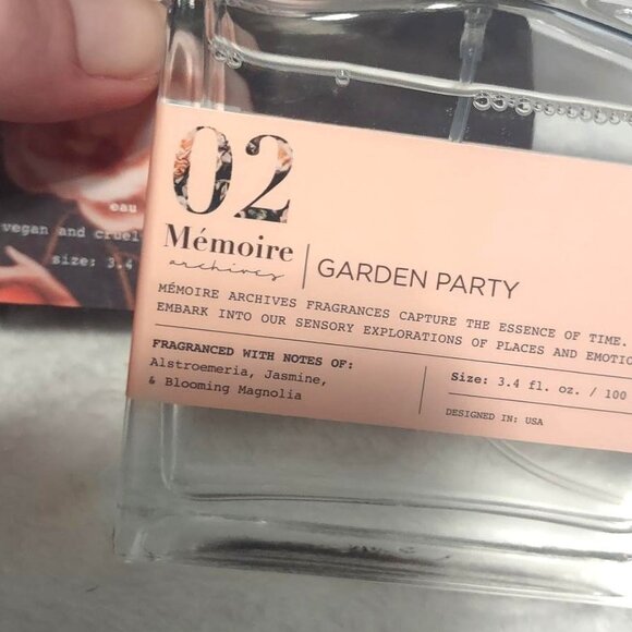 Ladies Perfume Bundle - Picture 6 of 10